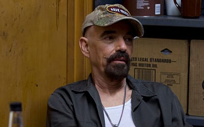 Billy Bob Thornton Puts His Feet Up In First Image From Crime-Thriller ‘Devil’s Peak’